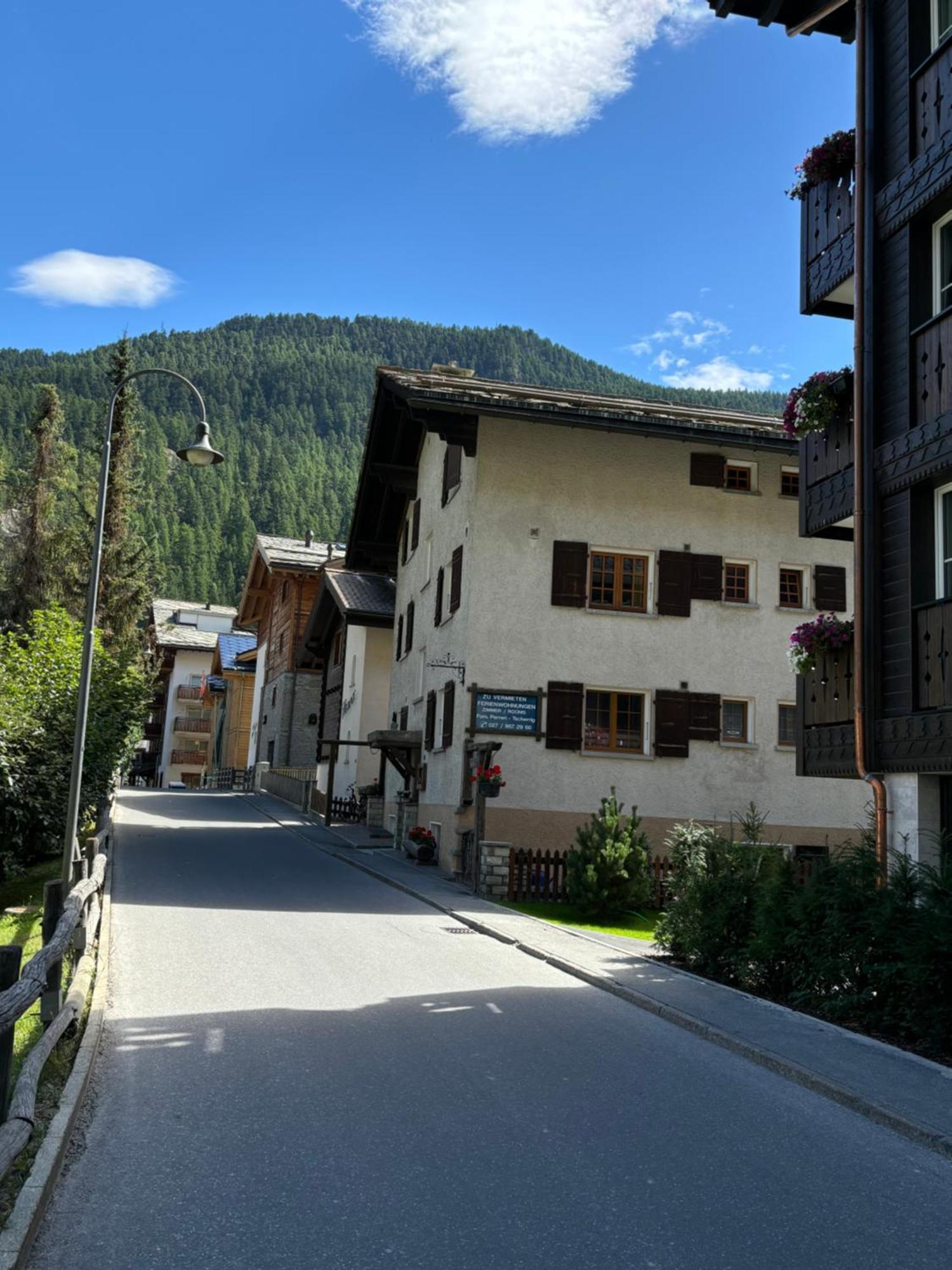Chalet Medi Zermatt Eksteriør billede